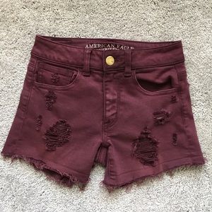 American Eagle Distressed Shorts Maroon Size 00
